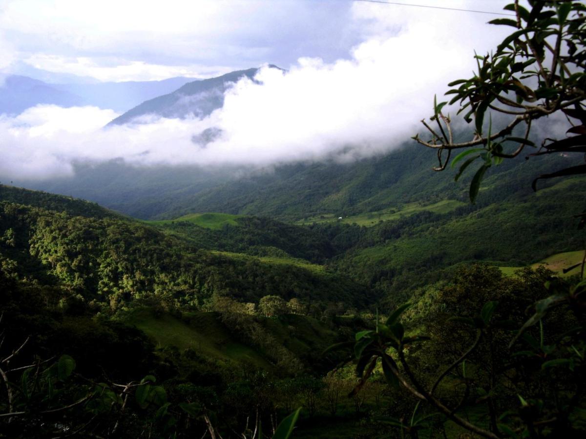 Finca Petrona Calacali Eksteriør bilde
